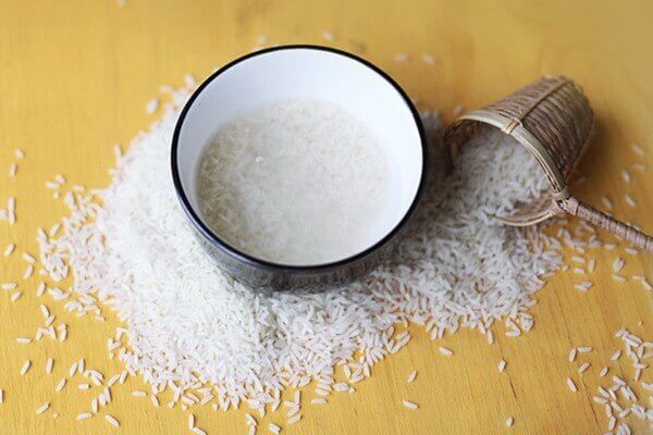 Nước vo gạo cung cấp nhiều khoáng chất, vitamin, và chất chống oxy hóa